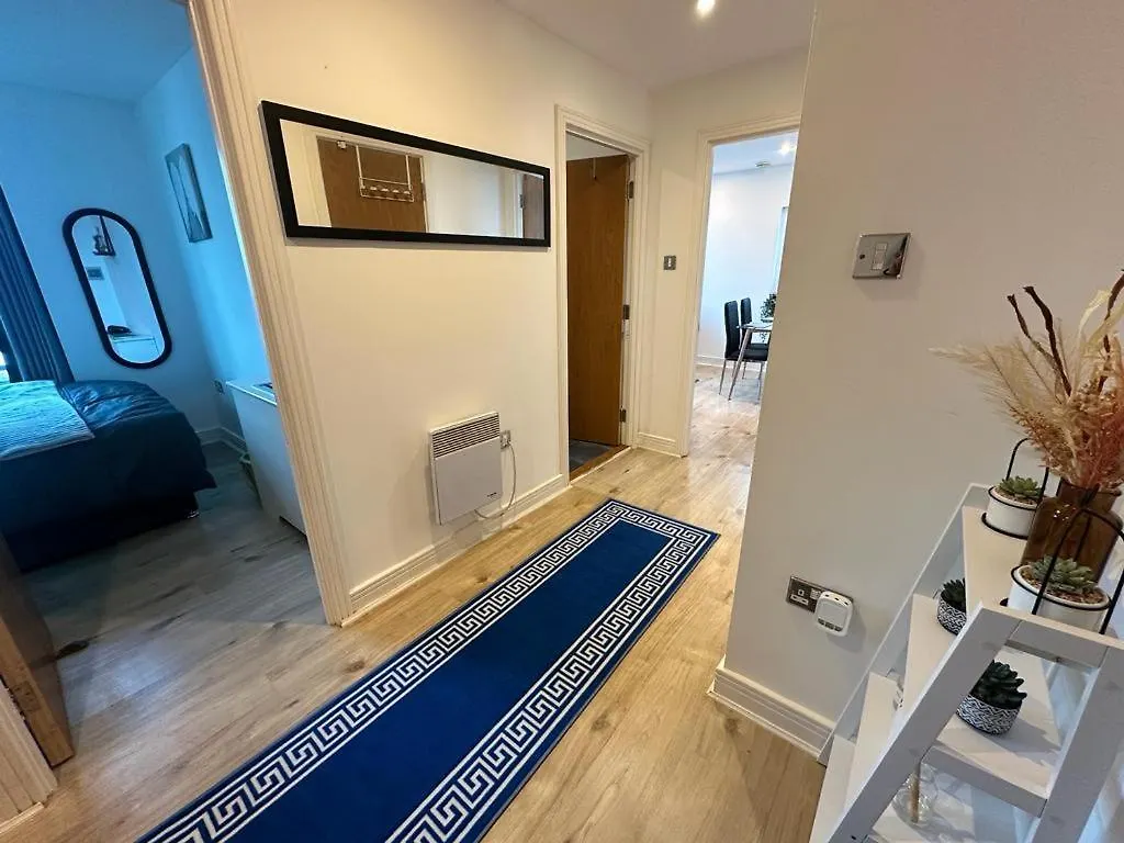 Cosy Views Apartment London
